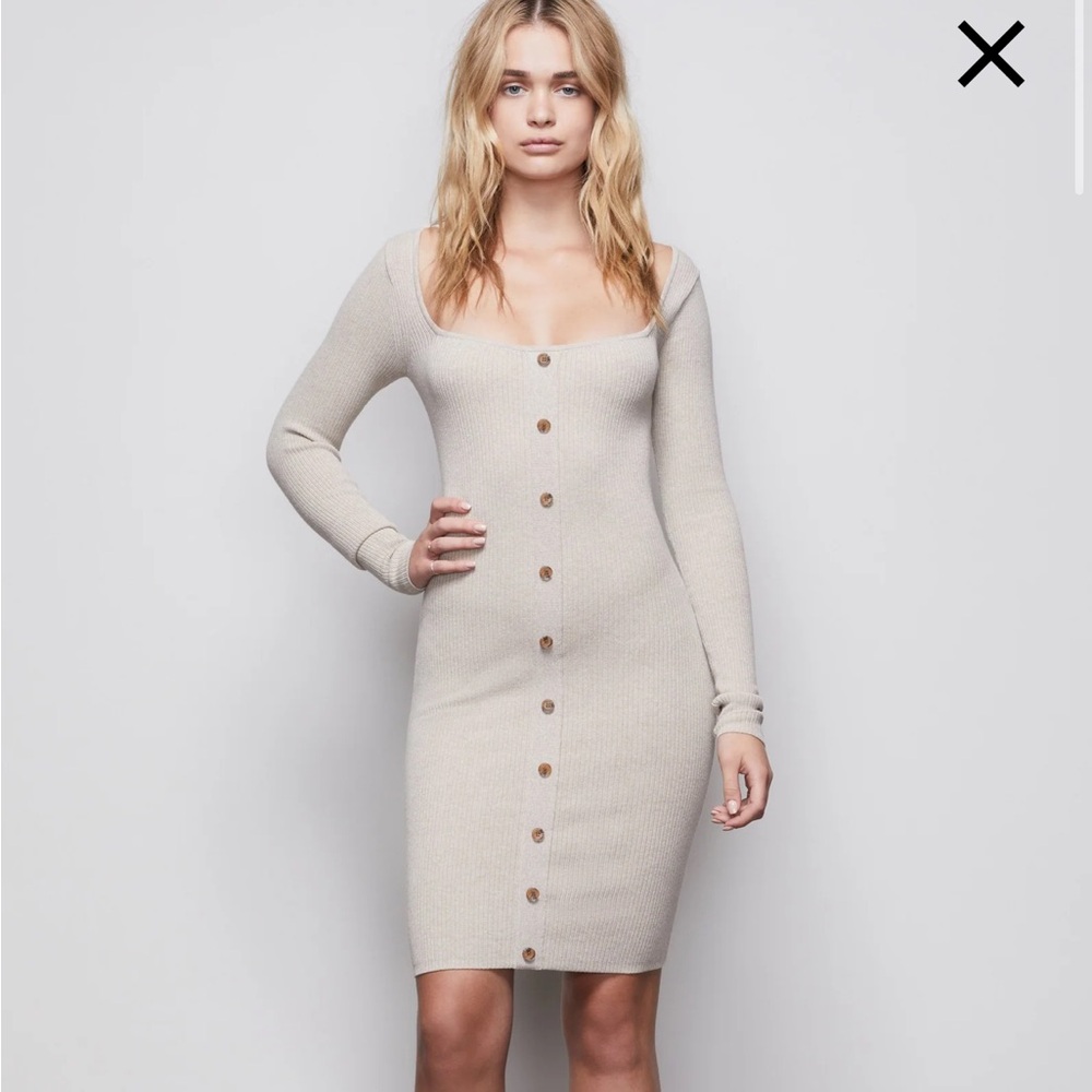 Good American THE BUTTON UP SWEATER DRESS